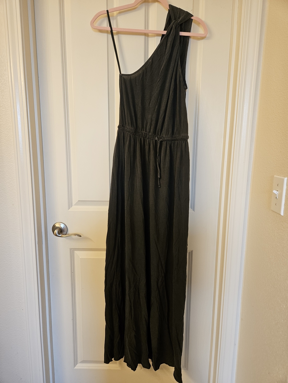 Unsubscribed XS One-Shoulder Black Maxi Dress with Drawstring Waist